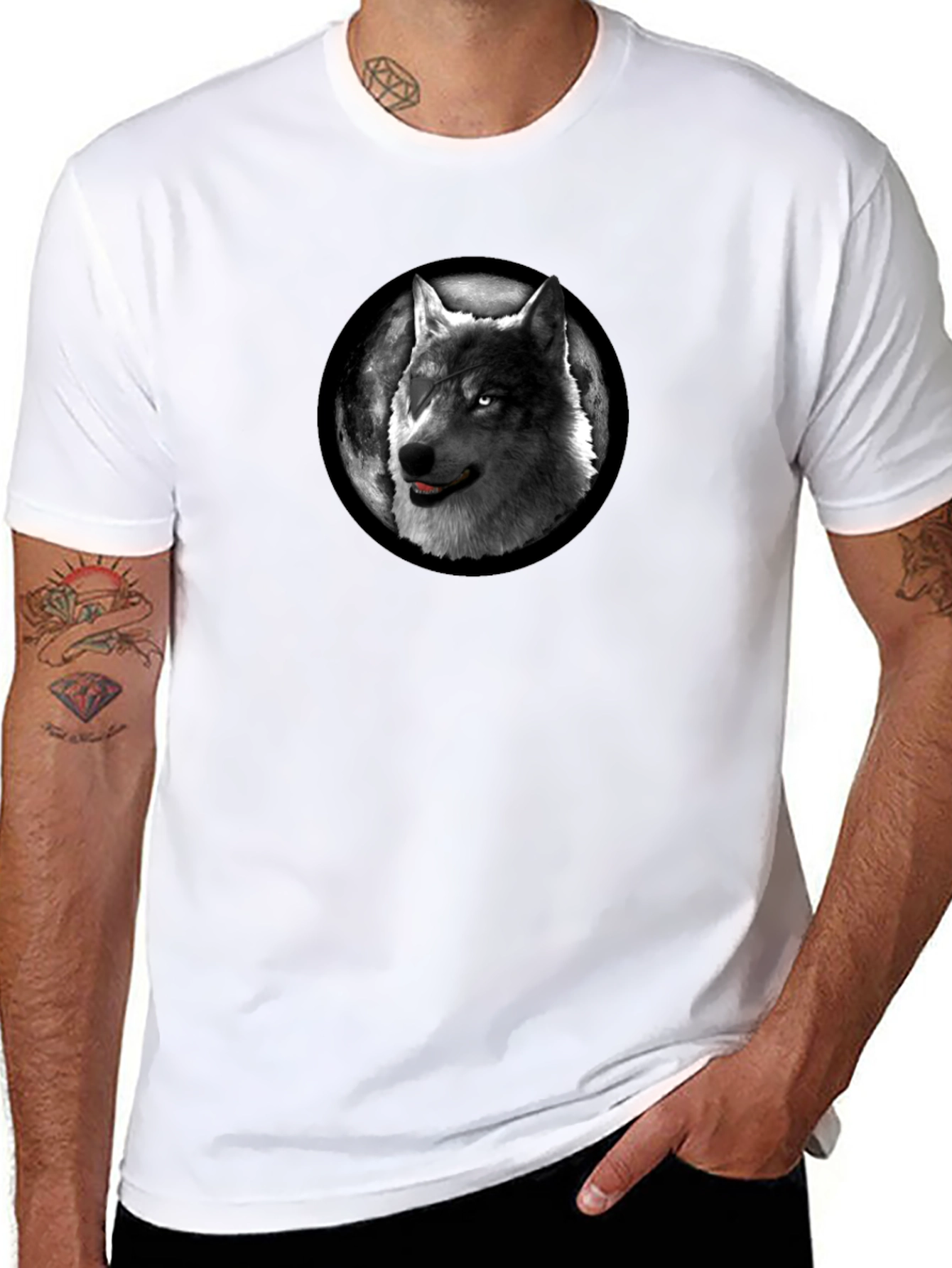Wolf Moon T-Shirt - Stylish Graphic Tee