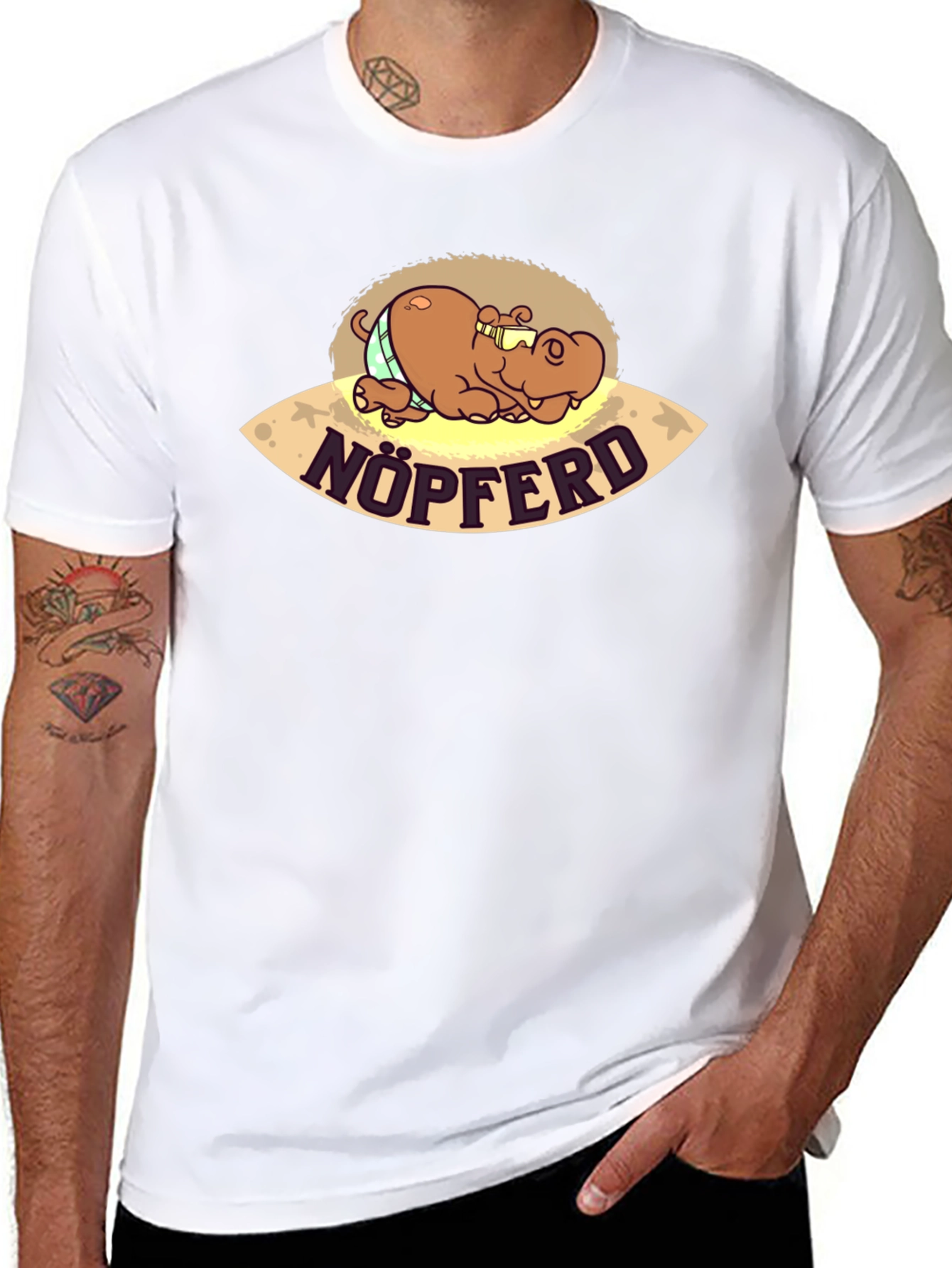 Nöpferd Cartoon Graphic T-Shirt