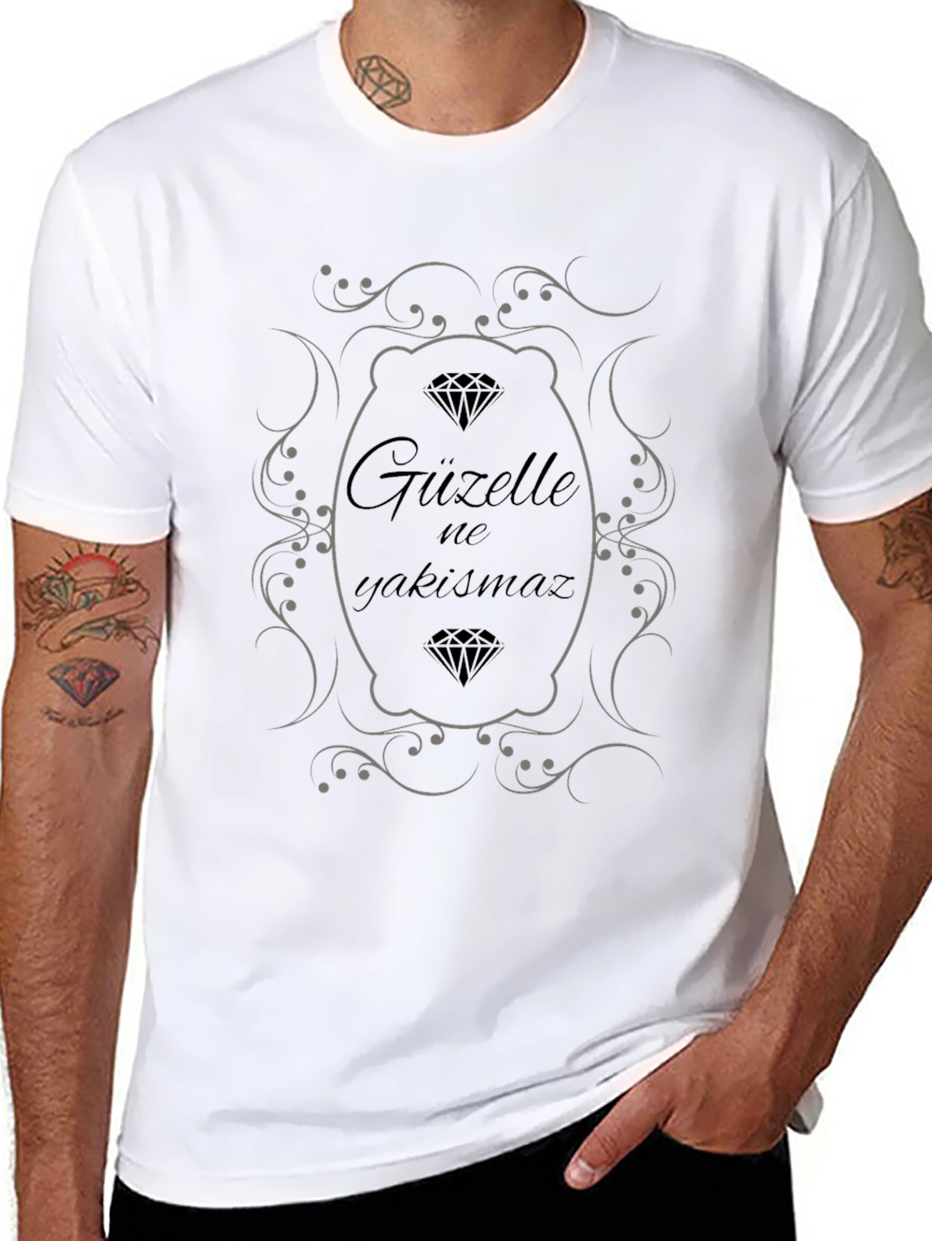 Elegant Turkish Tee: Güzelle Ne Yakışmaz T-Shirt