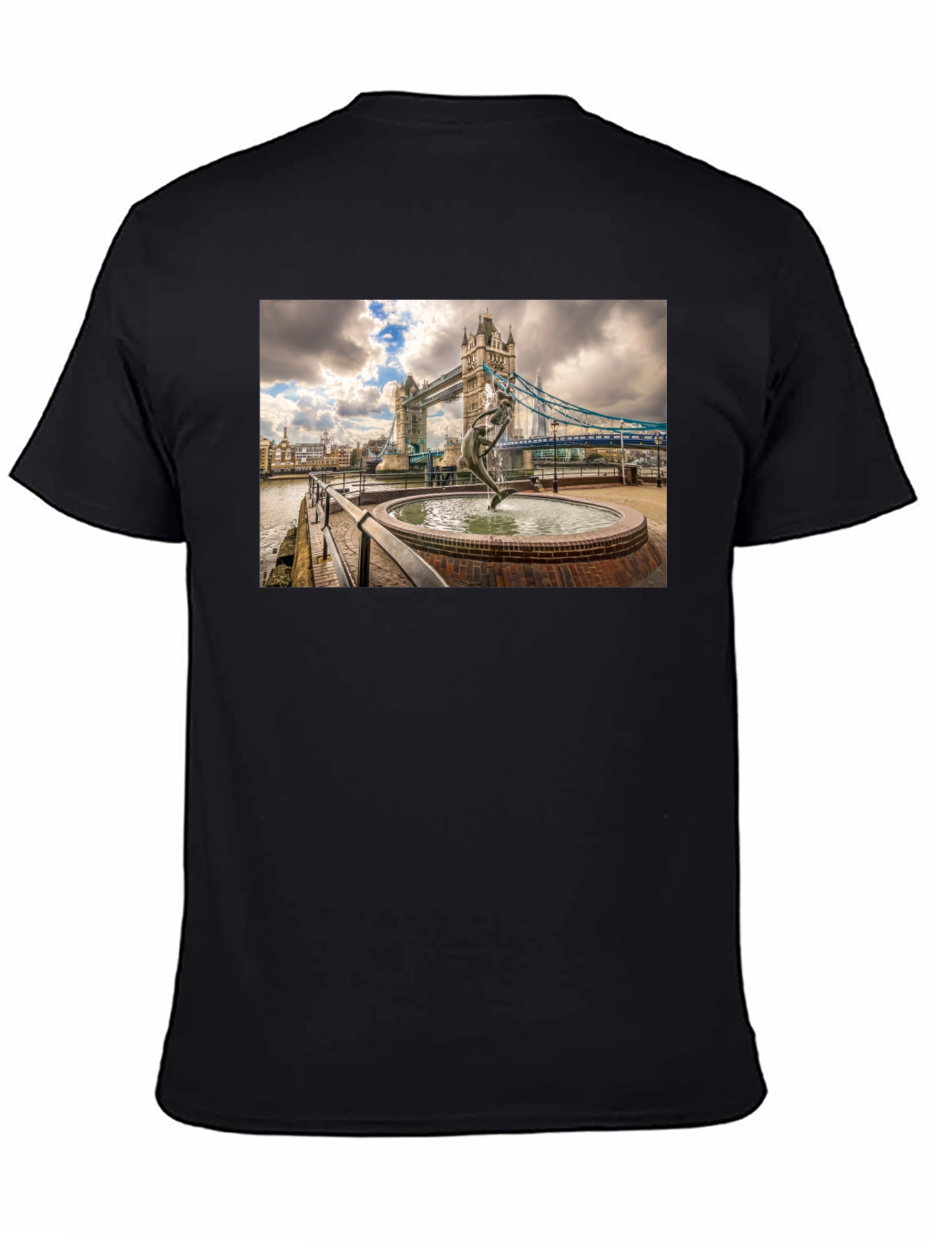 London Bridge T-Shirt - Iconic Landmark Tee