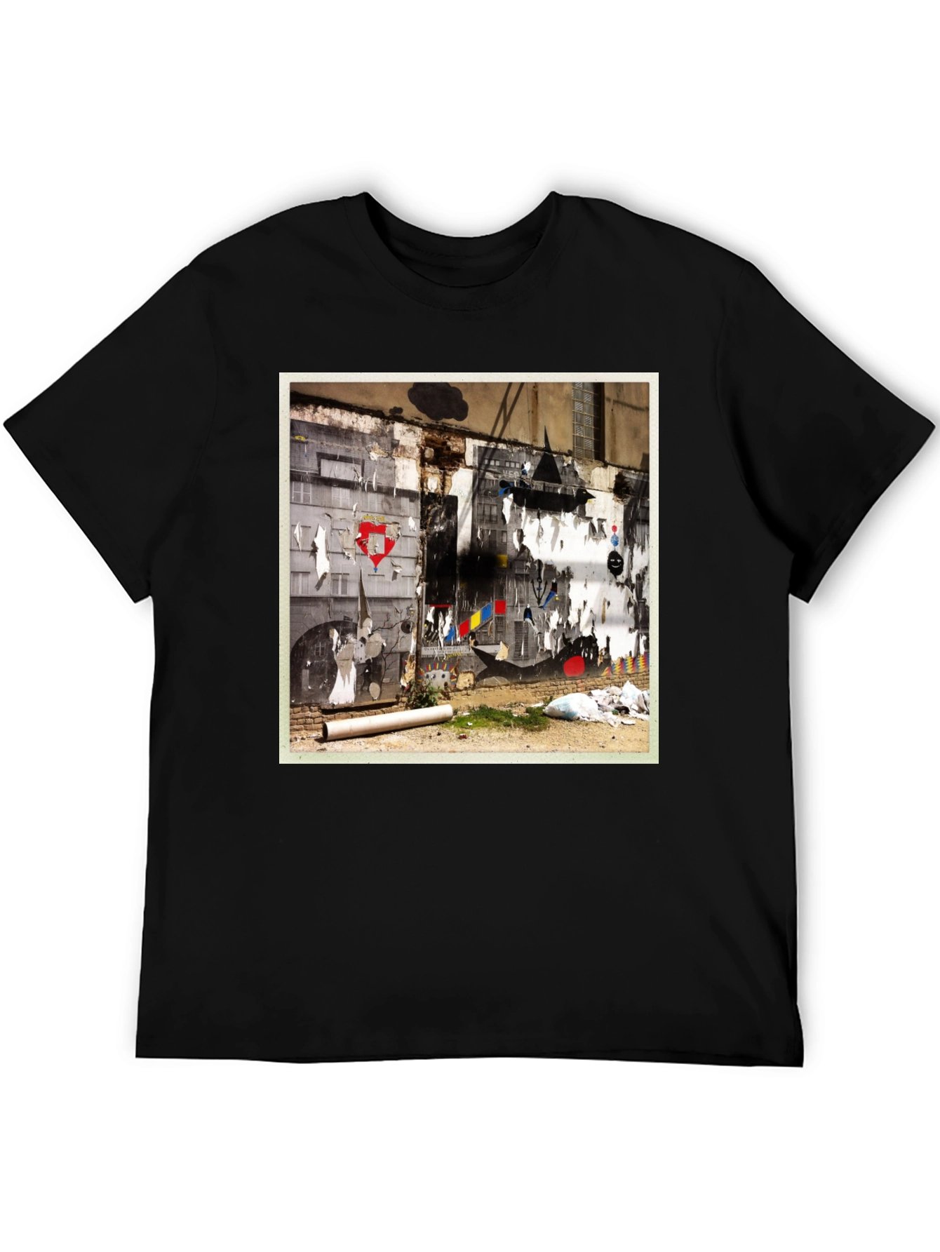 Urban Art Graphic Tee - Stylish Black Cotton T-Shirt